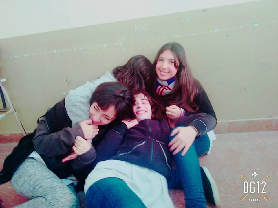 Tefii456's tweet photo. jajaja Las amo ❤❤ https://t.co/mX70BhD2ZB