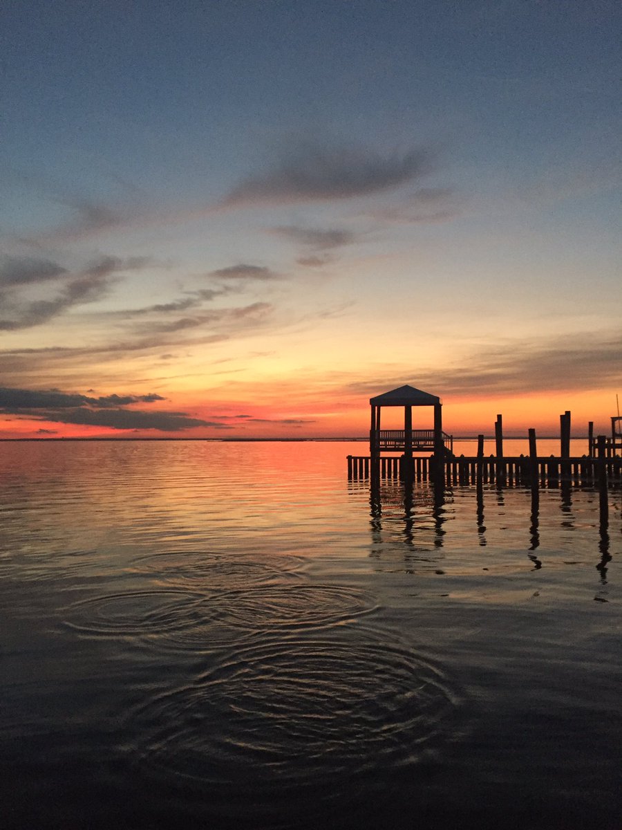 LBI Sunsets tweet media