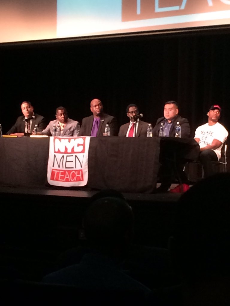 RealMenReading's tweet image. #nycmenteach