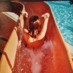 CINEMATICHOE's tweet photo. Aquarius https://t.co/rC1AywjeYJ