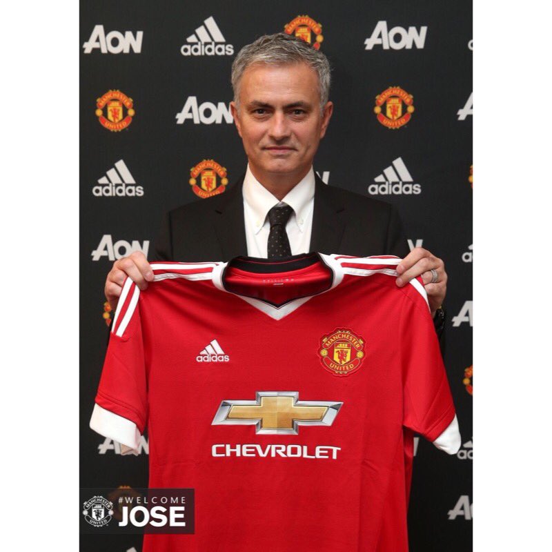MrZeeshanMasih's tweet photo. #WelcomeJose - ๐ด|๐ต๐น|๐
#BaillyIsRed - ๐ด|๐จ๐ฎ|๐ช๐พ
#ZlatanTime - ๐ด|๐ธ๐ช|๐
#MkhitaryanIsRed - ๐ด|๐ฆ๐ฒ|๐ฅ https://t.co/mRuvzWRwFD