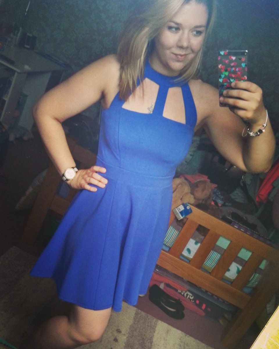 KimMortimore's tweet photo. So in love with this dress!! #NewLook #newlookfashion #skaterdress #blue #smile #love #dress https://t.co/B4IUqacHRo