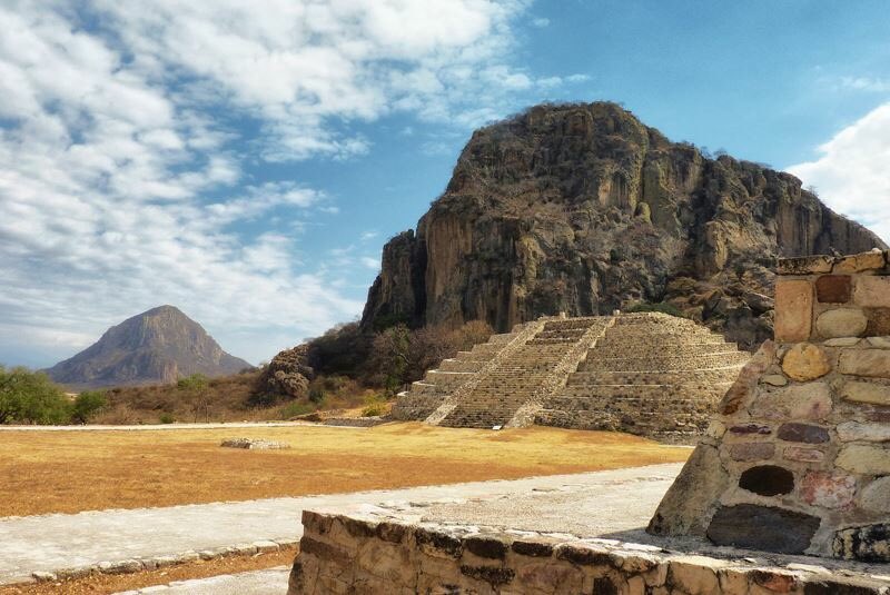 Resultado de imagen para chalcatzingo morelos turismo
