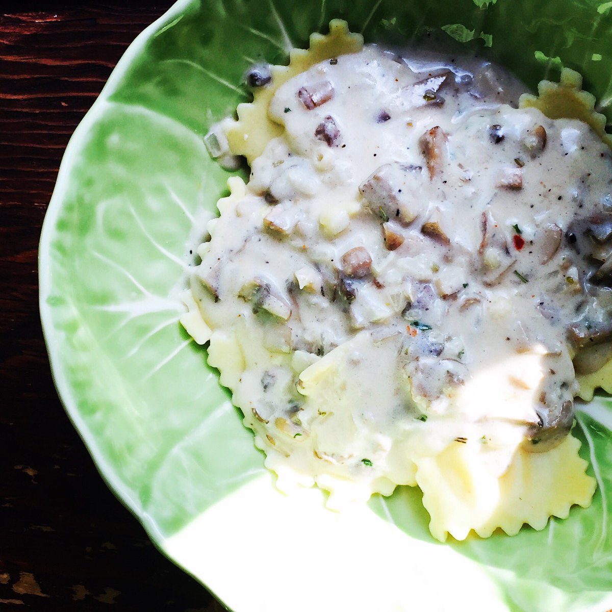 MyPoachedEgg's tweet photo. Ooooo Aahhhh Four Cheese Ravioli with Creamy Mushroom Sauce 😋😋😋 https://t.co/Yfk9VRZ2qQ