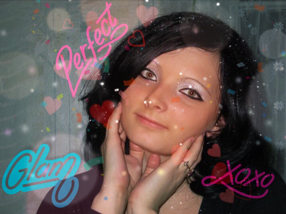 CocoMascorro's tweet photo. foto shop is my passion - graphics designing is my hobby #perfect #glam #xoxo #selfie #me #spanish #spain #fotoshop https://t.co/P4iImNY3ai