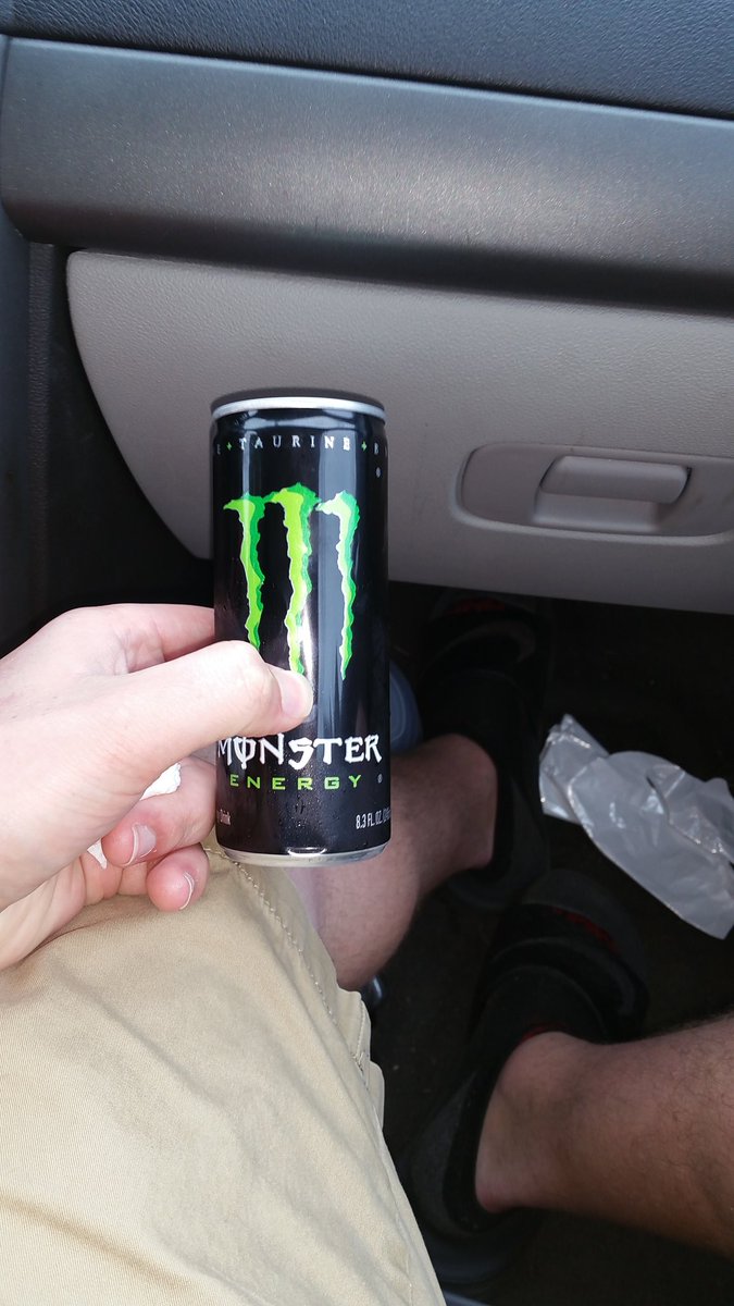 fopdoodles's tweet photo. Mini monsters?! You sexy dogs! @MonsterEnergy @MonsterGaming https://t.co/PWyZrZZHJT