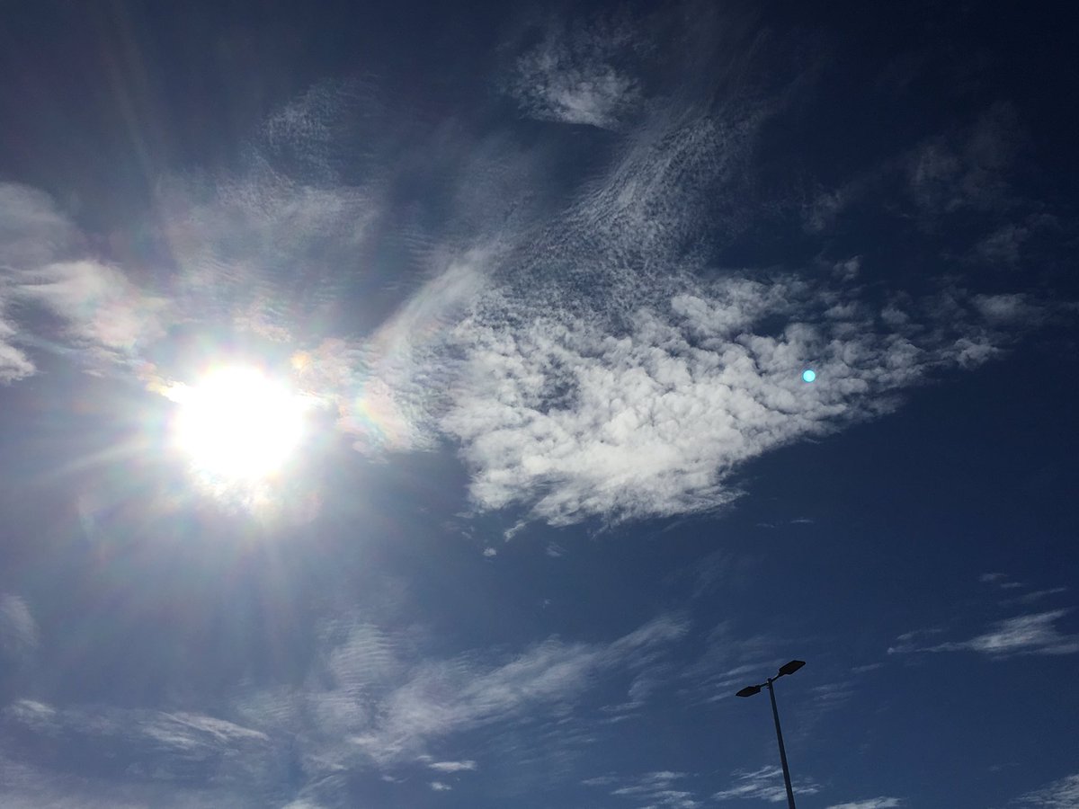 beata_mounsey's tweet photo. @jr_the_ferret @BunburyWeather @MORECAST_Au @CloudAppSoc @Weather_Beauty @TheWAWG @AustraliasSW @uSnapt @ashleaeve https://t.co/kJpVqB087P
