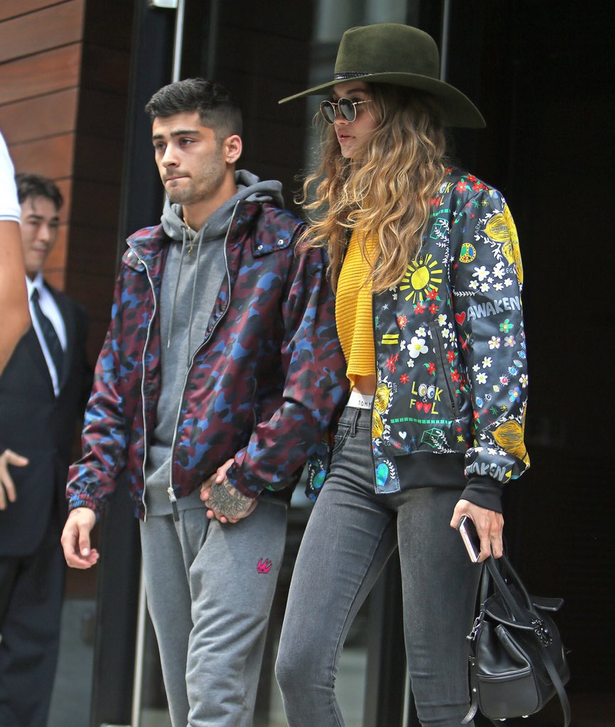alaanpiris2's tweet image. Zayn and Gigi out in NYC today (06.07.2016) (1-4)