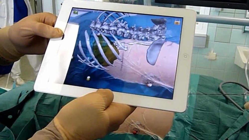 Augmented Reality Transforming Healthcare Experiences