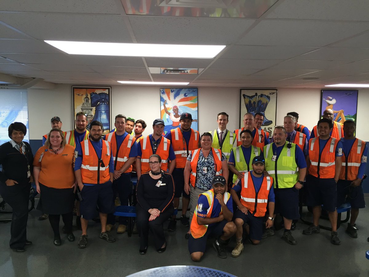 Team photo taken today at the BOS GO Pocket Session with guest speaker <a href="/IanDeason/">Ian Deason</a> <a href="/HelloJetBlue/">HelloJetBlue</a>