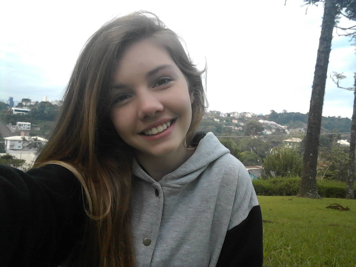 __Del_Rey_'s tweet photo. #MafiaSdvComAGalera 
Dizem que sou parecida com a Cassie, mas sei lá https://t.co/c1Ftui8j1C