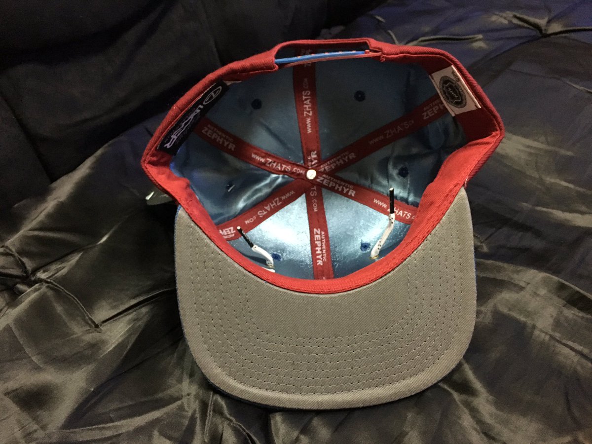 tokyo_booth's tweet photo. #新色入荷しました♫
#AroundTheClockBooth #twitter #facebook #followme #CAP #trend #fashion #men #woman #LacerHeadWear https://t.co/FjAv7PhCxl