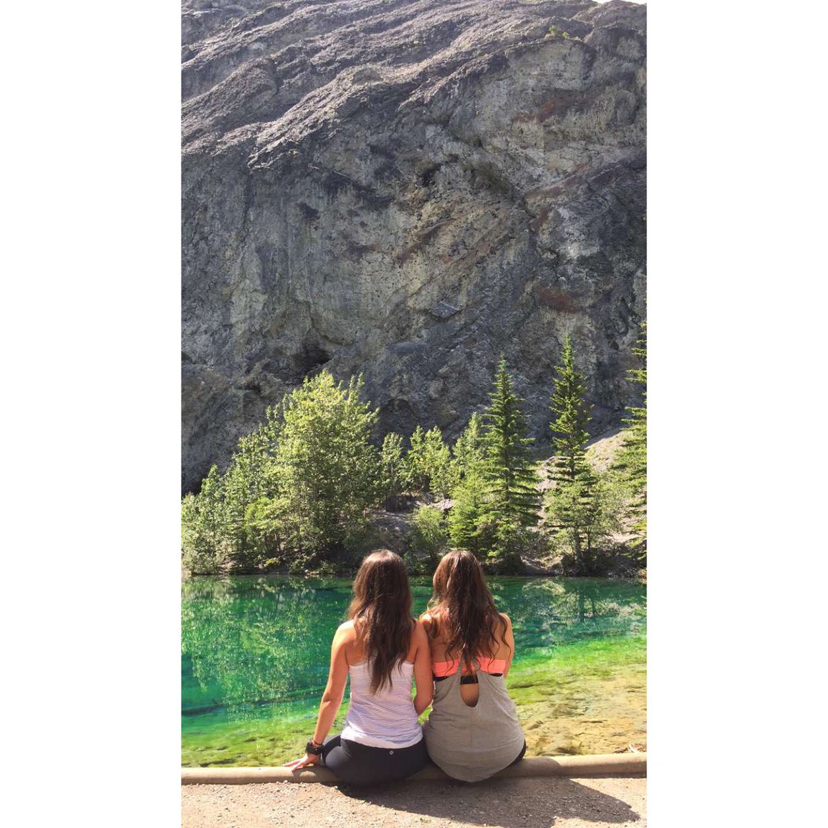 Cel_Noel's tweet photo. I love the mountains! #GrassiLake #Canmore #Calgary #hike https://t.co/le1mOfwDhv