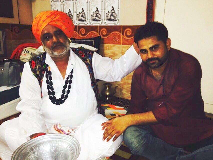 RajaGulabgarhia's tweet photo. #sai #kali #nath #ji #village #aimma #jattan
#rajagulabgarhia 🙏🙏🙏 #follow #followme #blessed @twitter https://t.co/bkpDmjuaRK