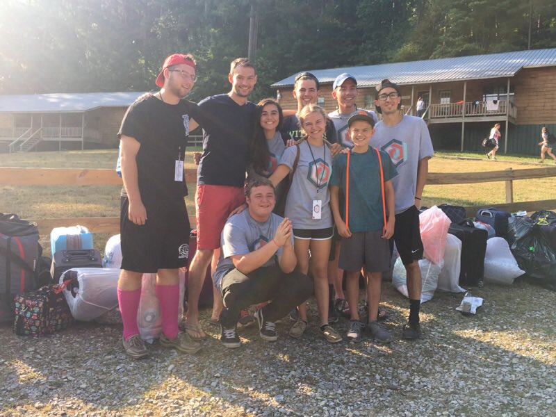 JesseGuard's tweet photo. Gotta love the fam #Centric16 https://t.co/Qyg3Oy3Vln