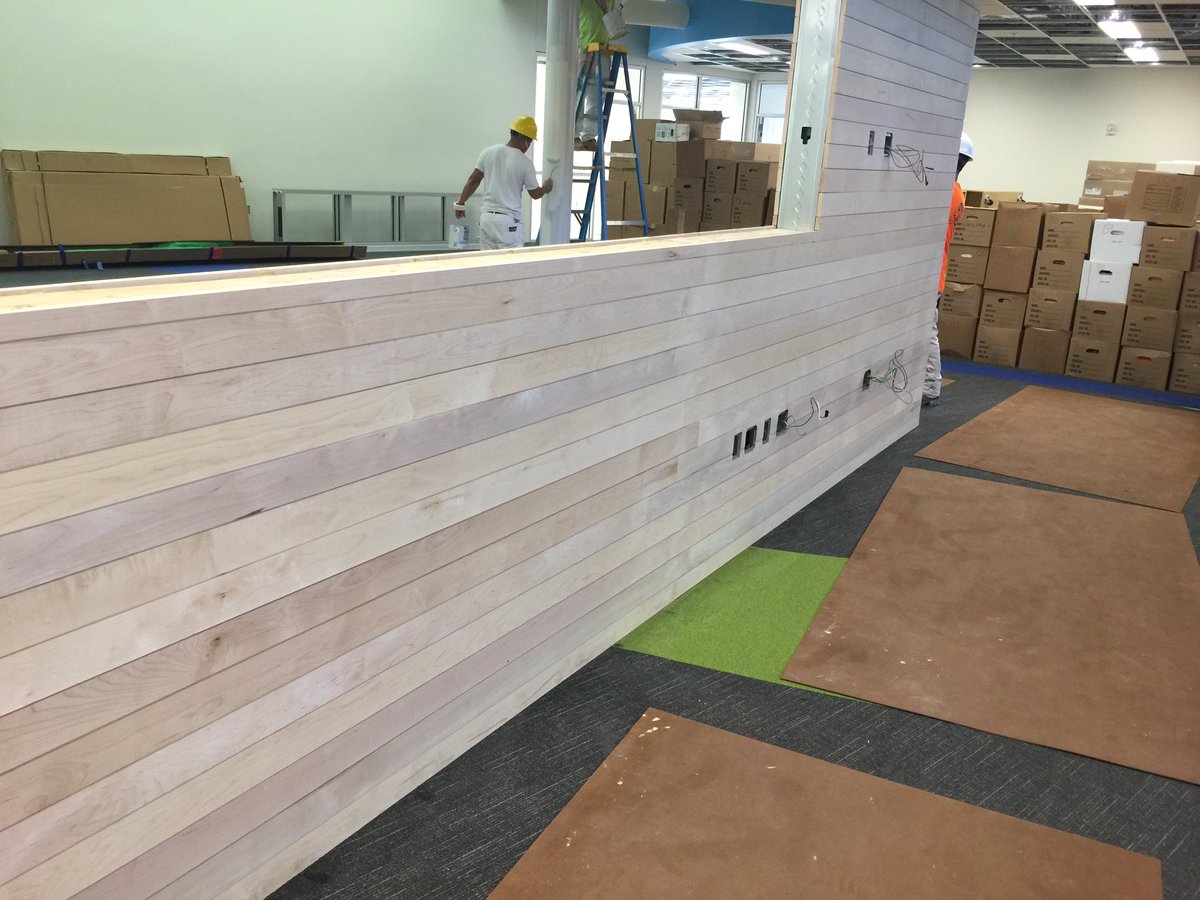 ConditES's tweet photo. Our #LearningTheater is coming along! #conditproud @HoustonISD @VLKArchitects https://t.co/nvxs1jeNca