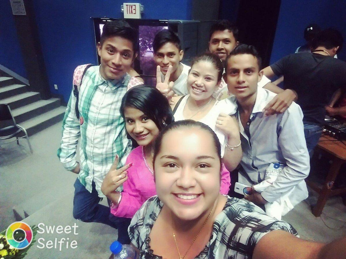 levidavila4's tweet photo. #ConectaTusIdeas
#CongresoRed
Congreso Nacional de la Red de jóvenes Comunicadores , De Redes Sociales y internet. https://t.co/Zh8RCR5RQE