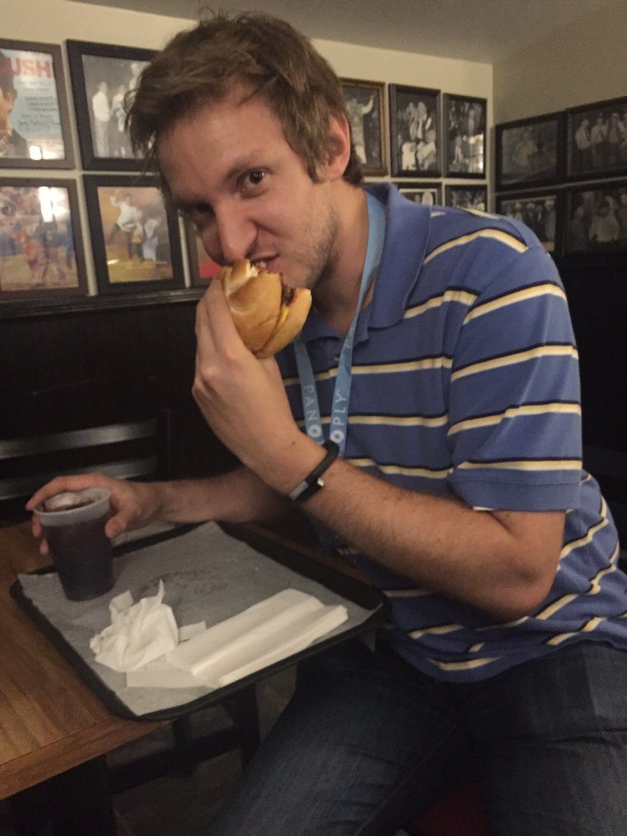 realkimhansen's tweet image. #pcm16 @producercody eats the meat @signlfm