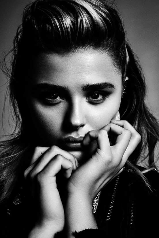 kevinpuello's tweet photo. #ChloeGraceMoretz #Chloenators ❤☺ https://t.co/keZuX3DkUk