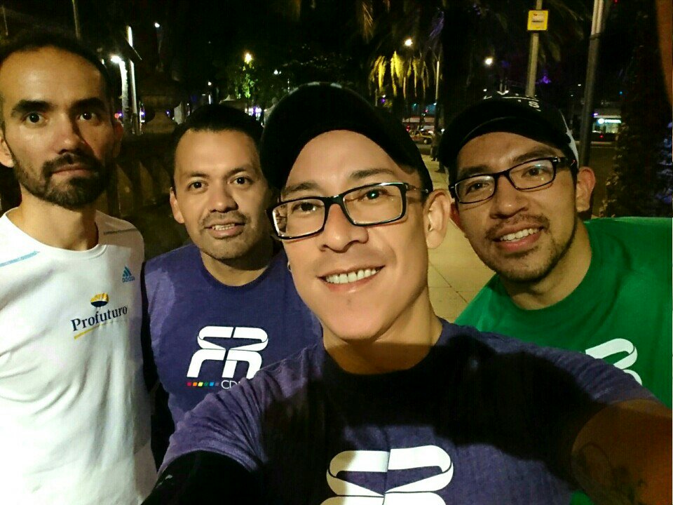 AyPincheMau's tweet photo. Listo el entrenamiento #FrontRunnersCDMX (@ FrontRunnersCDMX LaPalma - @frontrunnersmx) https://t.co/NoQQ3SsZT3 https://t.co/tG6NrssJLM