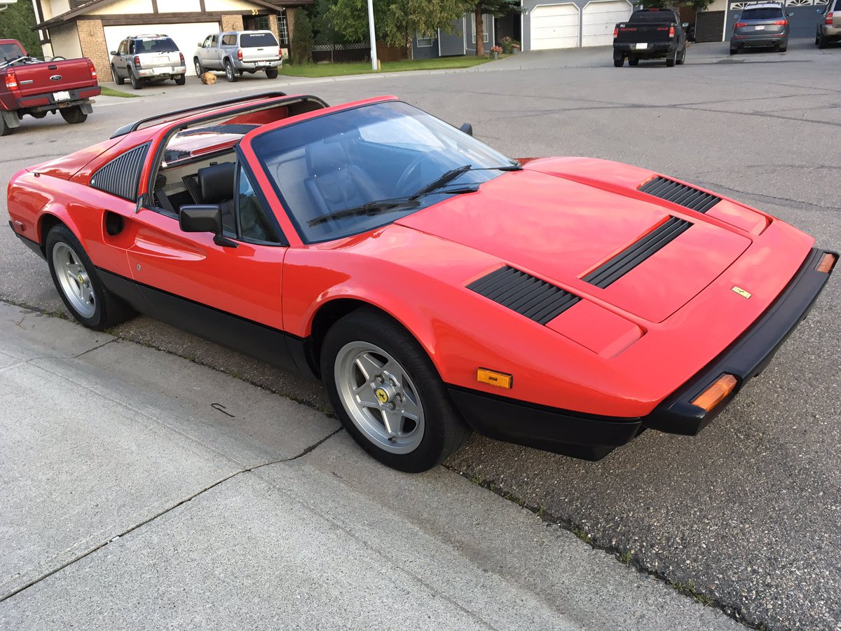 bblz308's tweet photo. Just causally look outside to see a #Ferrari on my street lol #yyc #calgary #F308 https://t.co/CcsEcIIhHg