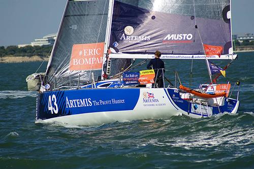 Solitaire Bompard Le Figaro - Brits cast off on the Solitaire dec  sail-world.com/146217