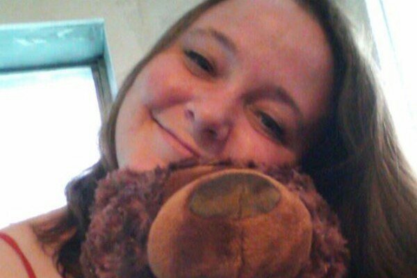 meghanmonroe's tweet image. I'm raising money for a motel room. Please help me &amp;amp; my cats keep a roof over our heads: paypal.me/meghanhelmich