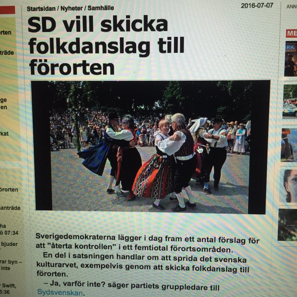 Alla våra problem är lösta bröder o systrar... folkdansen ska rädda oss! #almedalenLOL #uteocyklar #almedalensowhite
