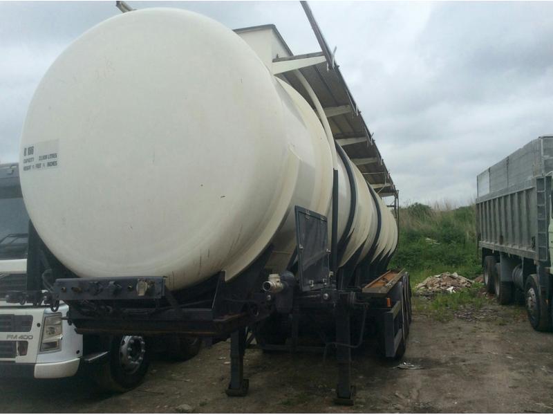 TruckPlantSale's tweet image. Deal of the day:

RUBBER LINED 23500 LITRE TANKERS

@TruckPlantSale
#SelectionofTankers #TriAxle #GreatOrder