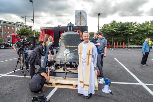 CatholicSentnl's tweet photo. Stowed in the tower of St. Mary Cathedral in Portland, three bells will soon ring out again. https://t.co/QGEqFnZvoV https://t.co/8X4Ilj5fhN