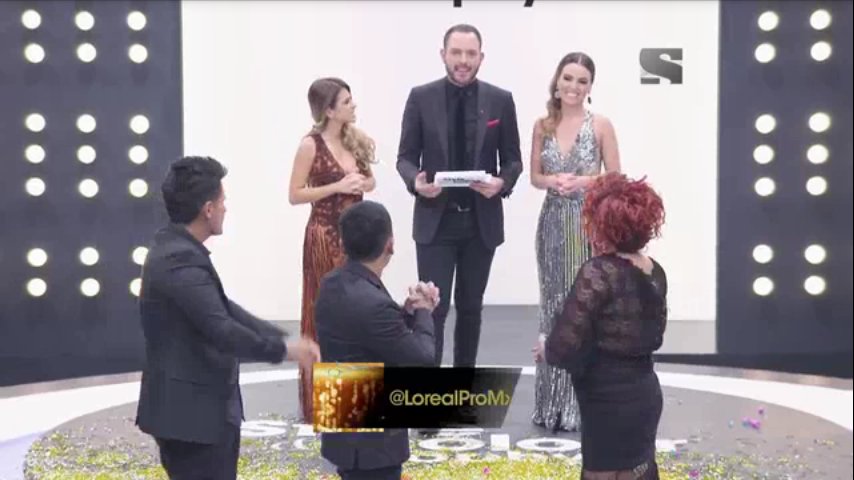 cooperaguilar's tweet photo. Algunos momentos de la gran final de #StyleandColourTrophy por @Canal_SonyMx @torresmariana @peigarza 👏👏😃 https://t.co/t3TGz89DN2