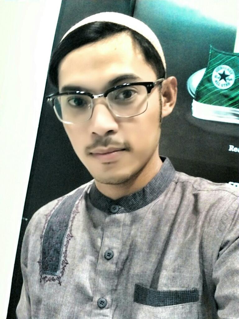 Hari ke 2 Lebaran,harus mengabdi diToko #LebaranGanteng