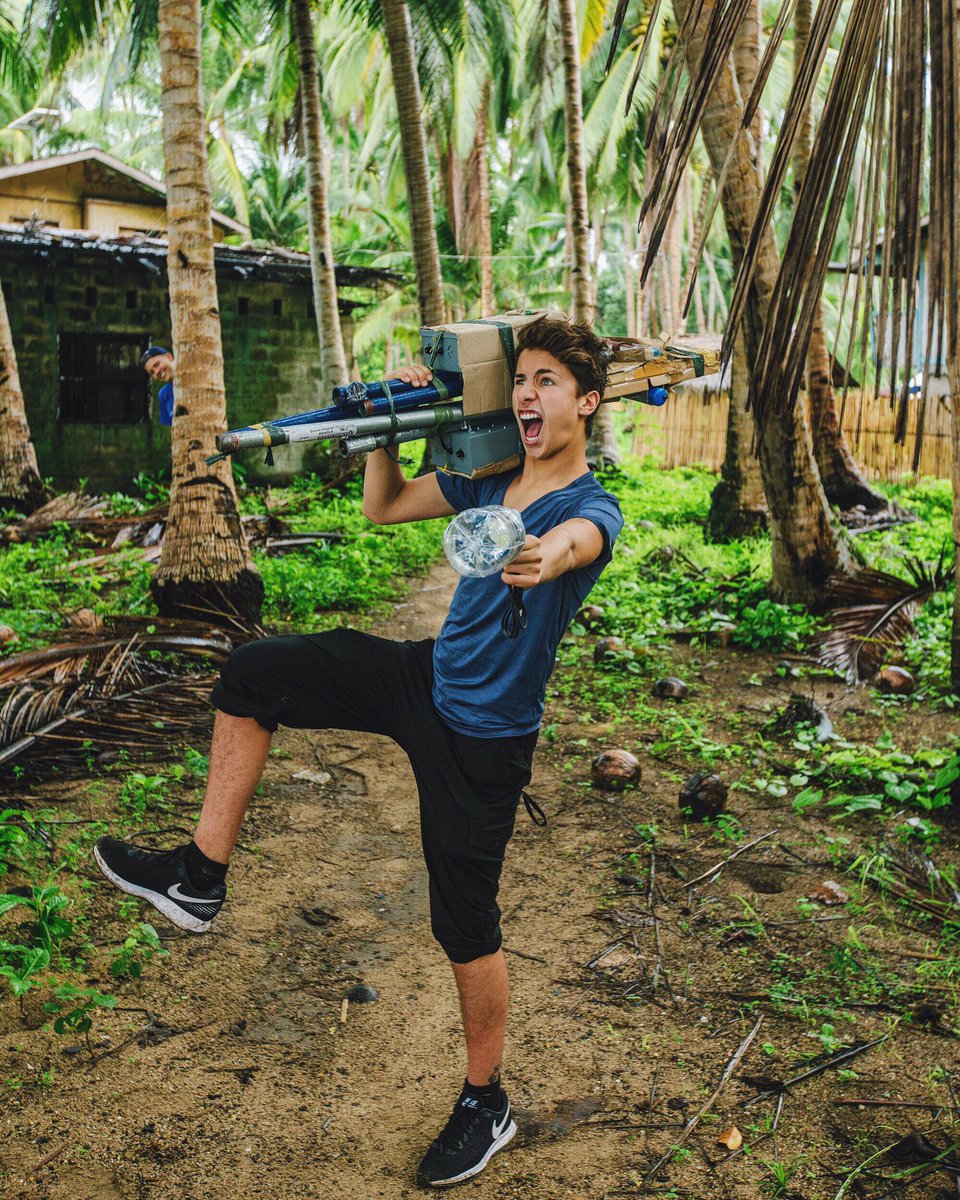 JuanpaZurita's tweet photo. NECESITO SU AYUDA PEQUEÑOS…ES EL PRIMER RETO, DEPENDEMOS DE USTEDES PARA ILUMINAR LAS COMUNIDADES, CHEQUEN MI INSTA! https://t.co/zLjNLwUvvQ