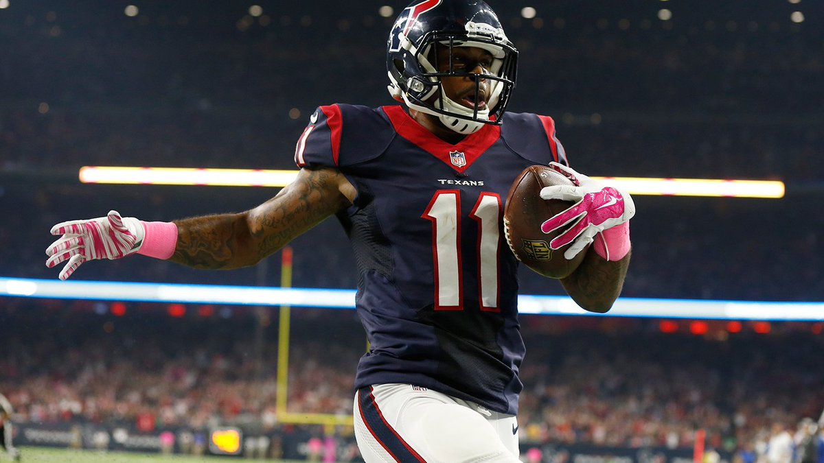 The Photo This NFL Player Posted to Celebrate His Daughters Cancer Remission Will Make You Cry Happy Tears The Photo This NFL Player Posted to Celebrate His Daughters Cancer Remission Will Make You Cry Happy Tears