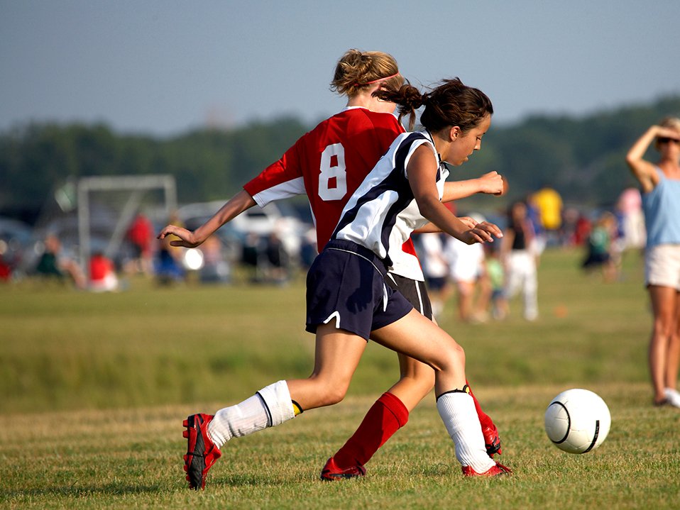 edutopia's tweet photo. 4 ways to use athletics to promote social-emotional learning &amp; character development: https://t.co/pbriTgaDye. #SEL https://t.co/EZIj7Mq0YV