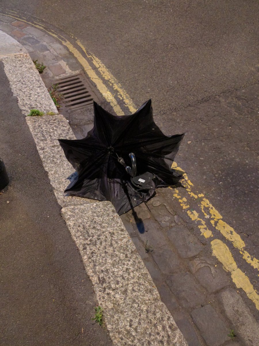 Umbrellas of London (UmbrellasLondon) Twitter