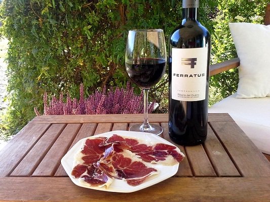 ferratusbodegas's tweet photo. @tabernasmadrid Qué buena iniciativa la vuestra. Os leemos con atención, bienvenidos a nuestra #Bodega :) https://t.co/XbWxh5kf0x