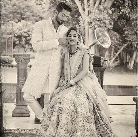 nimraarif23's tweet image. Happyy Happyy Anniversary to the mosttt Adorable +Cutest+loveable  Couple 🎉🎂🎊💃‍❤️‍👩💏 Allah bless youu 💯😘