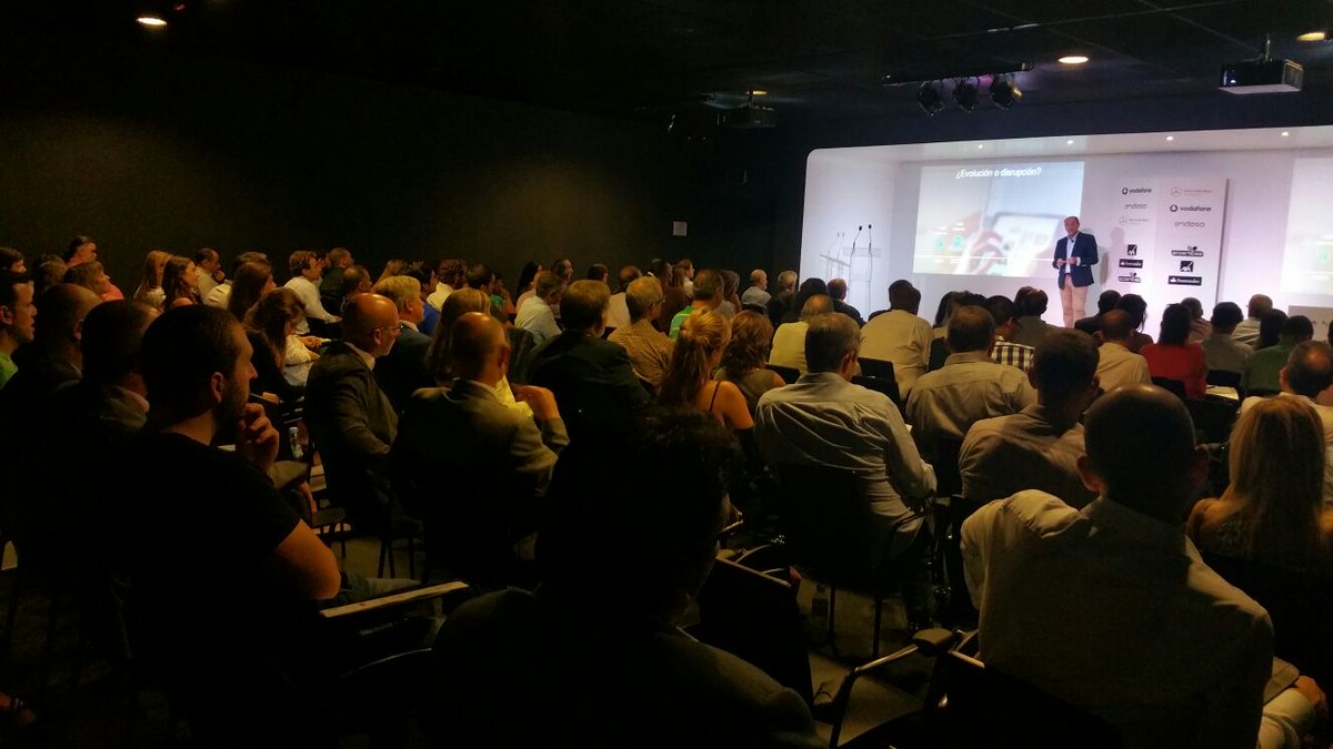 dbayoa's tweet image. #vodafoneempresas  Estamos Impulsando Pymes en Barcelona.