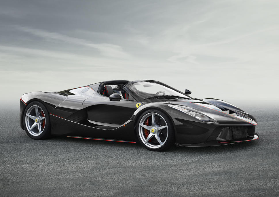 LaFerrari Spider announced #Ferrari #LaFerrari #Spider #LaFerrariSpider #NewCars #Cars #Supercar
