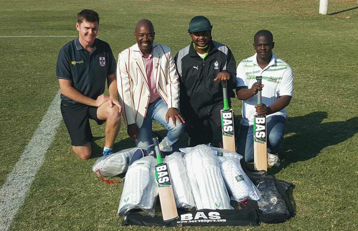 Crusaders nominated Umlazi CC for a R10,000 cricket kit donation from <a href="/Momentum_za/">Momentum</a> - story: facebook.com/CrusadersCrick…
