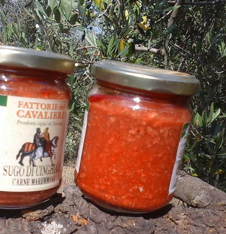 Sugo di Cinghiale di carne maremmana certificata e riportato sull'etichetta #food #maremma
fattoriedeicavalieri.it