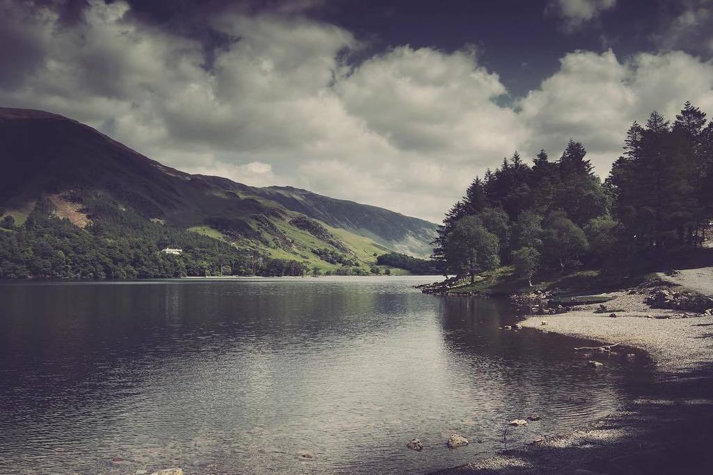 #Buttermere #wainwrightswalks #lake #lakes #lakedistrict #nationalpark #cumbria #thisengla… ift.tt/29BF40r