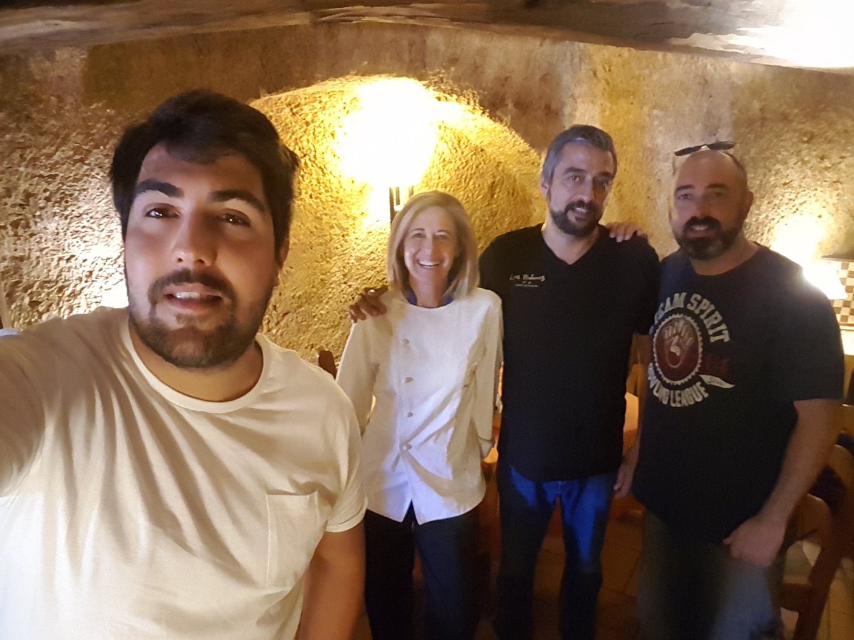 MenganosTV's tweet photo. Gran descubrimiento: @Cuevalospoinos en  Valdevimbre. El 14 d Julio sabréis más sobre ella! @CyLesVida @Pardevalles https://t.co/691c7pmx2h