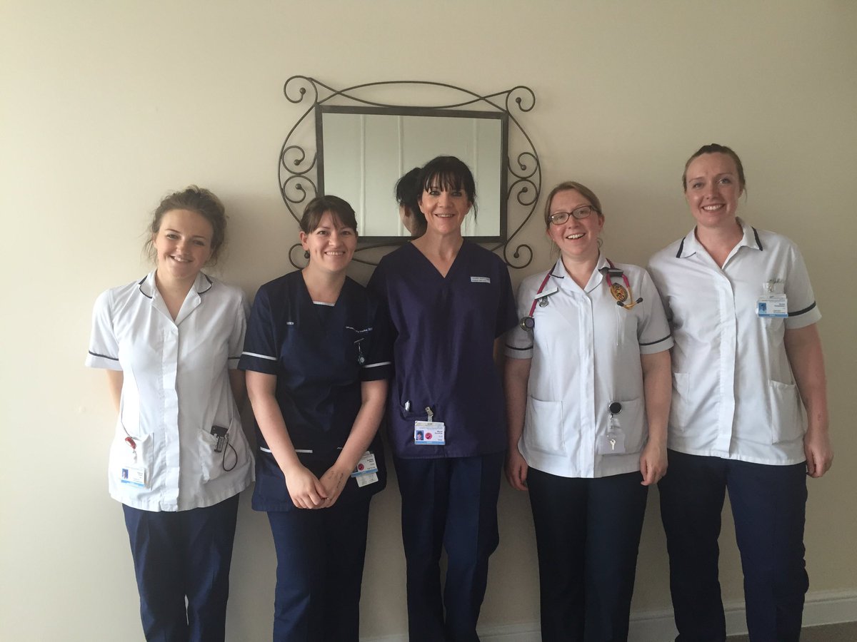 EmmaKevill125's tweet photo. Our team doing vip group exercises @MauraDonohoe @sockgirl41 @LancsHospitals @susanmeikle #health@promotion https://t.co/Jq5NtqfvR0