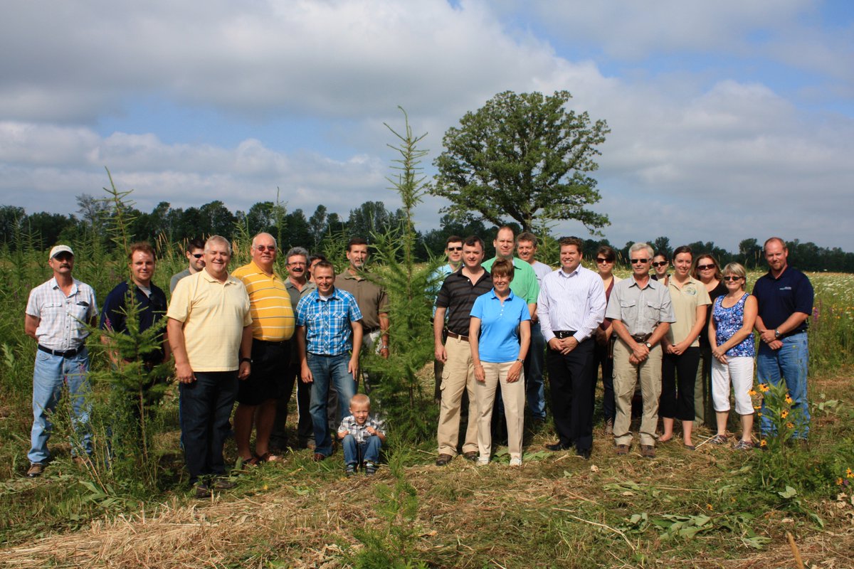 RideauValleyCA's tweet image. TBT - Back in 2011 we celebrated our 4 millionth tree in the watershed. Still looking to plant more — contact us.
