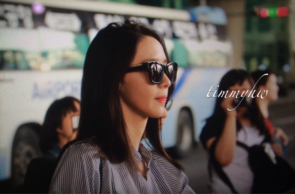 [PIC][07-07-2016]YoonA trở về Hàn Quốc vào chiều nay CmwB68hVUAAzL1M