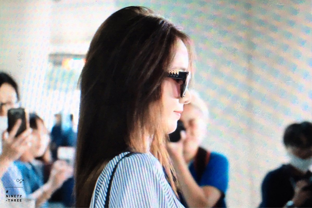 [PIC][07-07-2016]YoonA trở về Hàn Quốc vào chiều nay CmwCcx7VYAAFr8N