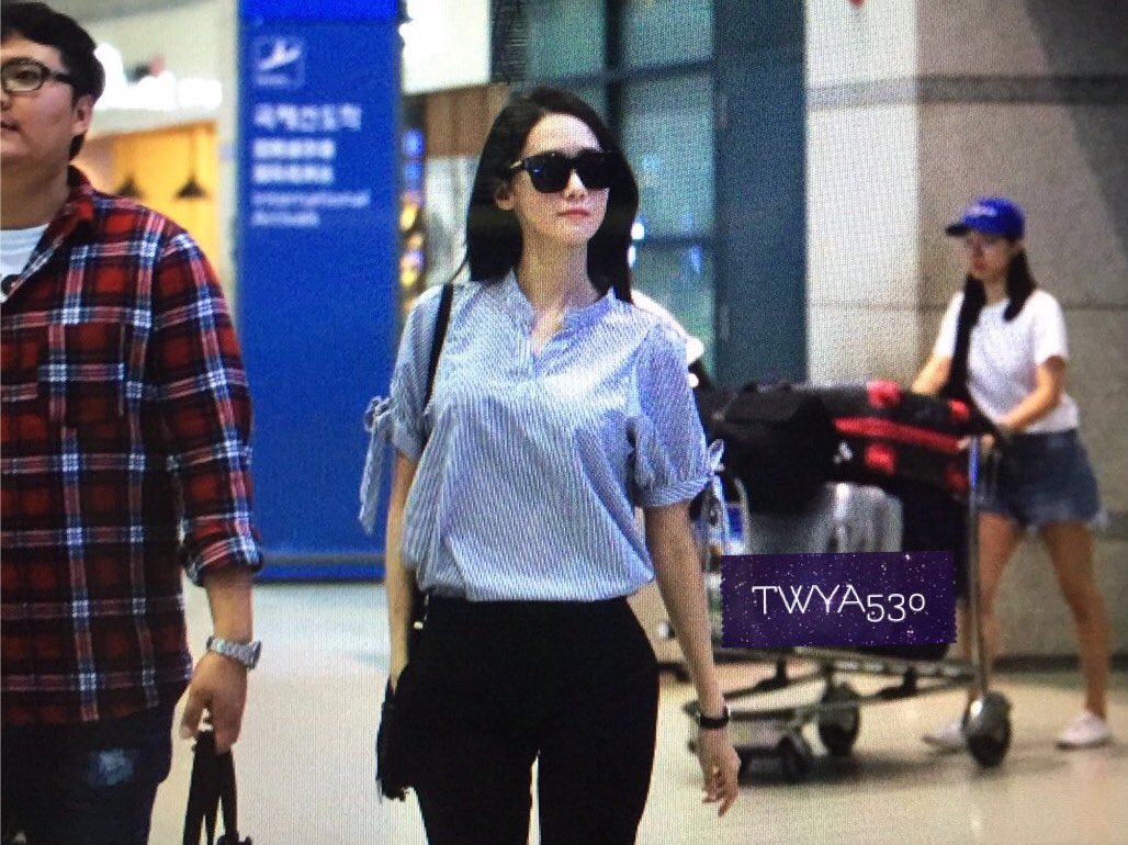 [PIC][07-07-2016]YoonA trở về Hàn Quốc vào chiều nay CmwCjjEUMAA8JNY