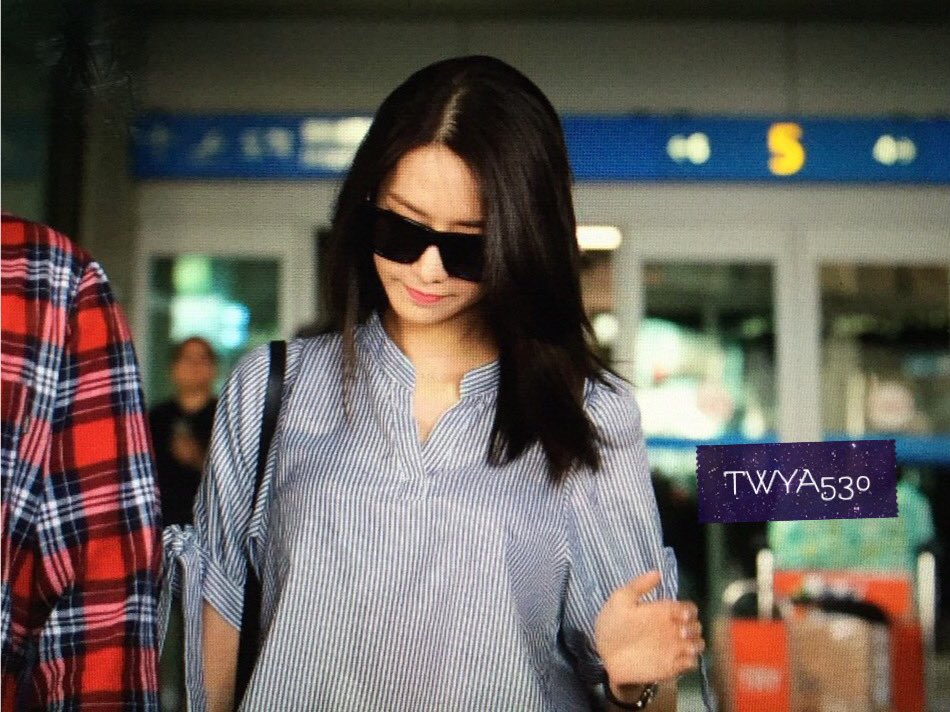 [PIC][07-07-2016]YoonA trở về Hàn Quốc vào chiều nay CmwCjjHUsAEHrYJ
